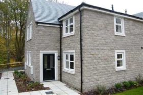 2 bedroom Detached t...